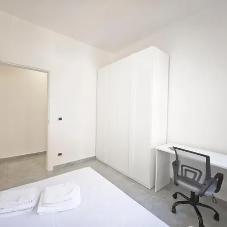 Amedeo Living Bari